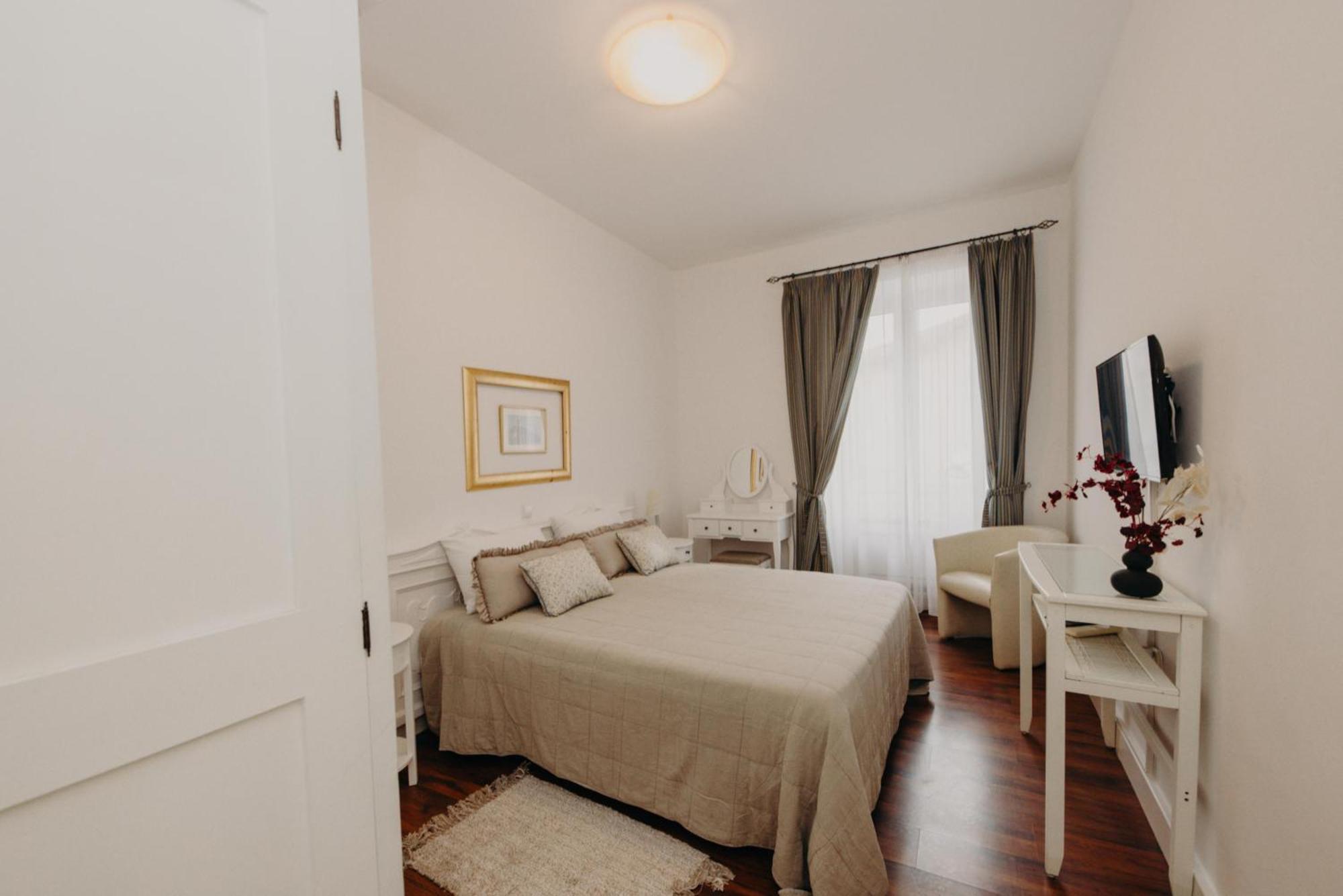 Rooms And Studios Villa Rossella 2 Rovinj Extérieur photo